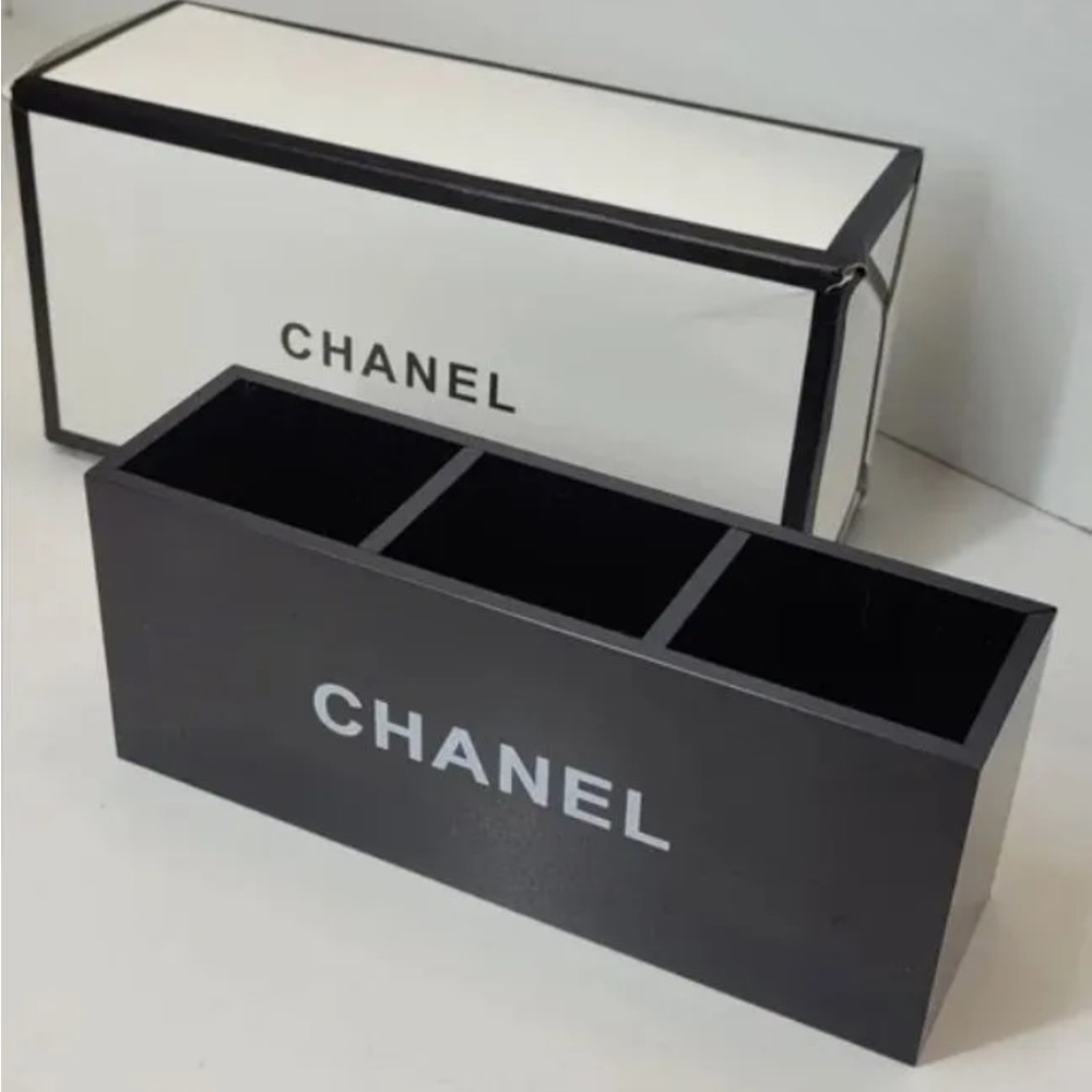 Chanel Makeup brush holder/organizer